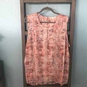 Violet & Claire tank